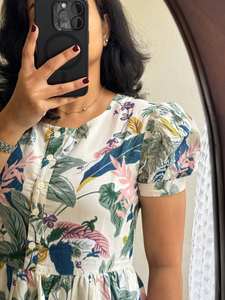 Blanc indien Designer femmes coton doux belle imprimé une pièce robe Designer mariage et fête porter robe en soie - Product Image 3