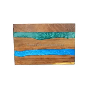 Blocs à découper design modernes en blocs naturels pour la charcuterie Planche à fromage Ocean Beach Planche à découper en résine d'art - Product Image 1