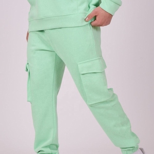 Stylish Lightweight Tracksuit for Gym Jogging Running-Comfortable Daily Casual Wear for Winter - Product Image 2