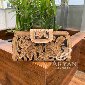 Porte-clés en cuir usiné à la main Porte-clés en cuir véritable Western Porte-clés en cuir véritable Outillage floral personnalisé Porte-clés Porte-clés pour femmes - Product Image 1