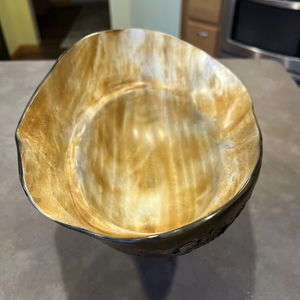 Bol à salade artisanal en corne naturelle de buffle, écologique, unique, pour cuisine et salle à manger - Product Image 1