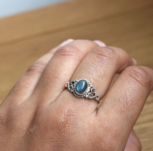 Bague minimaliste en argent sterling 925 Labradite noire en pierre de lune faite à la main meilleur vendeur cadeau de fête symbole chrétien pour - Product Image 3