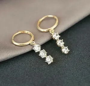 Bracelets en argent sterling avec moissanite taille marquise de 2 carats et plaqué or pour mariage ou cadeau pour femmes - Product Image 1