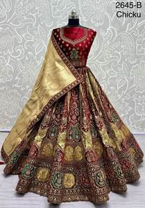 Lehenga choli ต้อนรับอย่างสมบูรณ์แบบด้วยผ้ากำมะหยี่ปักลาย - Product Image 2