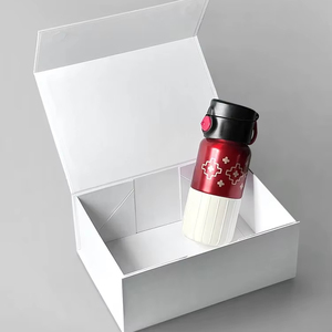 Scatola regalo in carta goffrata bianca di lusso con stampa floreale personalizzata con motivo floreale Eco Friendly <span class=keywords><strong>per</strong></span> Set regalo Premium - Product Image 1