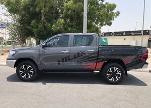 Toyota Hilux 2020 / Disponible à la vente avec faible kilométrage, moteur essence, véhicule bien entretenu et sans accident. - Product Image 2