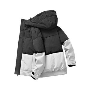 Chaqueta acolchada de invierno impresa OEM personalizada al por mayor para hombre con decoración bordada - Product Image 4