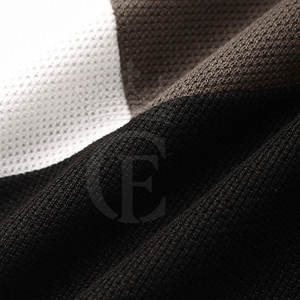 Ropa de calle Logotipo impreso personalizado Nueva impresión Hombres 100% Camisetas de algodón Ajuste de contraste Última moda Nuevo diseño Camiseta - Product Image 5