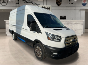 Fourgon utilitaire électrique pleine grandeur 2022, toit haut standard, autonomie 201-300 km, moteur 250-300 kW, batterie 70-90 kWh, origine américaine - Product Image 5