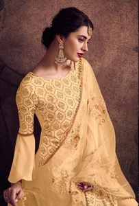 Nouveau Designer Fox Georgette Soie Fantaisie Salwar Kameez Costume avec Pierre Travail Fantaisie Dupatta Femmes Porter Robe De Mariée - Product Image 5