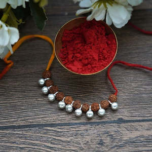 Arihant Gems Jewels - Elegante Rudraksha de Plata 925 Unisex para Hermano/Bhai/Bhaiya/Bro - Joyería Cultural Coleccionable - Product Image 3