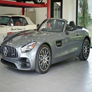 MERCEDES-AMG GT ROADSTER 2020 EXTREMADAMENTE LIMPIO, LISTO PARA ENTREGAR - Product Image 1