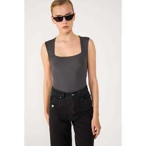 Body de cuello bajo y corte cuadrado - Product Image 1