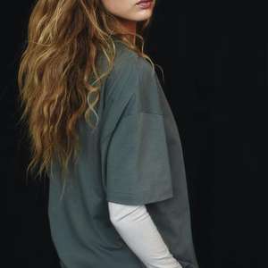 Camiseta de manga corta informal para hombre más vendida 100% algodón de secado rápido transpirable cuello redondo 200 gramos tamaño de patrón sólido para adultos - Product Image 2