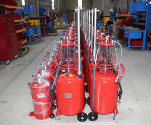 Réservoir de vidange d'huile usagée portable de 20 gallons, vidange d'huile à commande pneumatique, hauteur de l'entonnoir réglable, équipement de service de carburant - Product Image 1