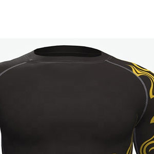 Camiseta de Compresión de Manga Larga de Primera Calidad con Estampado por Sublimación de MMA, Color Negro Dorado, Tejido de Compresión Multifuncional para Exteriores - Product Image 6