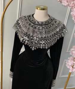 Vente en gros de vêtements islamiques traditionnels musulmans de grande taille, abaya kaftan de Dubaï, longueur au sol, vêtements de soirée, hijab - Product Image 3