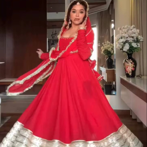 Ensemble ANARKALI PENT avec dupatta en géorgette C*C, style vintage, ample, taille naturelle, broderie, pour l'été - Product Image 1