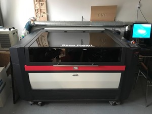 Cortadora y Grabadora Láser de CO2 HPs-3655 Más Vendida, 100% Original de Fábrica Sellada con 1 Año de Garantía - Product Image 3