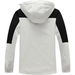 Veste en nylon décontractée et intelligente de haute qualité pour hommes, veste en nylon enduit imperméable à capuche pour les sports d'extérieur - Product Image 2