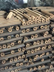 | CHARBON DE BOIS DU VIETNAM | CHARBON DE SCIE DE HAUTE QUALITÉ AU MEILLEUR PRIX DE L'INDUSTRIE BBQ RESTAURANT POUR LES CLIENTS - Product Image 4