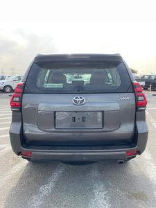 Toyota Prado VXR 2019 Nuevo/Usado, Especificaciones GCC, Faros LED en Venta - Product Image 2