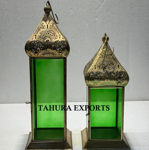 Lanterne en verre avec cadre en métal patiné et verre transparent Idéal pour les paramètres de style Ramadan Eid Éclairage d'ambiance confortable - Product Image 4