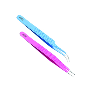 Pinces professionnelles pour extensions de cils Royal Tweezers, en acier inoxydable, antimagnétiques, durables, avec logo et emballage personnalisés - Product Image 3