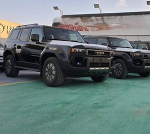 โตโยต้า ปราโด ปี 2024 สีดำ รถมือสอง พวงมาลัยซ้าย 7 ที่นั่ง ล้อแม็กซ์ เบาะหนัง ระบบนำทาง สตาร์ทอัตโนมัติ ระบบแอนดรอยด์ เกียร์ออโต้ - Product Image 4