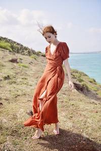 Robe portefeuille femmes tissu de gaze de lin dans un style Maxi fluide tenue d'été confortable naturelle et aérée - Product Image 6