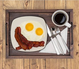 Juego de 2 bandejas redondas de cerámica de madera de pino hechas a mano con asas de metal para decoración del hogar/Hotel y uso en restaurantes - Product Image 6