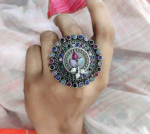 Bague réglable en laiton argenté antique Bijoux en argent plaqué Réplicaa Stone Work Bagues de taille libre pour filles - Product Image 2