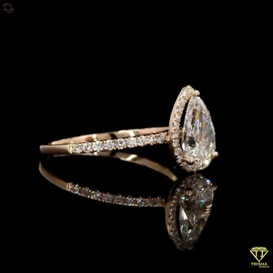 Bague en diamant Moissanite Halo coupe poire Bague de fiançailles en argent 925 plaqué or pour femme - Product Image 2