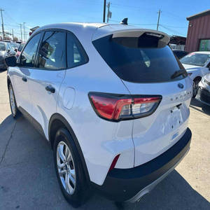 Ford Escape 2022 en Perfectas Condiciones - Product Image 2