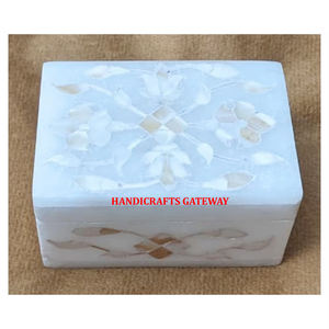 Top qualité pur marbre blanc fleur incrustation nacre forme rectangulaire boîte à bijoux pour Ramdan et Diwali Festival boîte-cadeau - Product Image 1