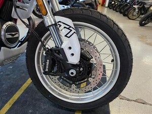 SUPER PREMIUM POWERFUL V85-TT Nouvelle Moto Supersport d'Aventure avec Moteur Quatre Temps et Source d'Énergie Sans Fil/A Batterie - Product Image 6