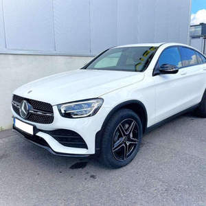 GL-KLASS 2024, SUV Diésel de Lujo Usado, Interior Oscuro, Asientos de Cuero, Control de Crucero Automático, Techo Panorámico, Cámara Trasera de 360° - Product Image 1