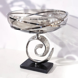 Bol décoratif de service au design moderne, en verre et métal, pour la décoration de table à la maison, à l'hôtel ou au restaurant - Product Image 2