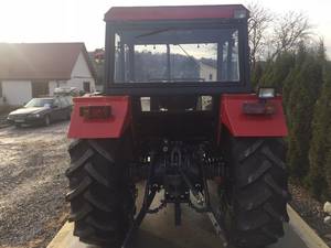 รถแทรกเตอร์ฟาร์ม Massey Ferguson 385 85 แรงม้า ขับเคลื่อน 4 ล้อ สีแดง ระบบเกียร์ขับเคลื่อนล้อ พร้อมระดับความปลอดภัยสูง - Product Image 3