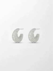Pendientes Redondos de Diamantes Cultivados en Laboratorio, Pequeños y Exquisitos, 4.61 Ct, Color GH, Claridad VS, 531 Piedras, Oro Blanco de 18K, Compactos y Brillantes - Product Image 2