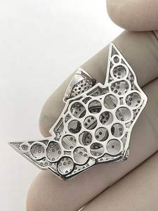 Pendentif Moissanite véritable 4 carats en plaqué or jaune 14 carats avec lettre de disque Breloques en diamant personnalisables pour les fêtes - Product Image 3