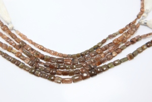 ลูกปัดทรงบาแกตต์เรียบ andalusite ธรรมชาติลูกปัดพลอย6X4MM 10X6MM Approx.8นิ้ว - Product Image 2