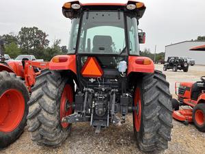 รถแทรกเตอร์ M7060D คูโบต้า - Product Image 4