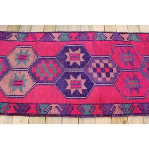 Tapis turc vintage, tapis de 3x11,1 pieds, tapis persan rose et violet - Product Image 2