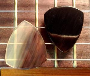Púas de Guitarra Ecológicas de Cuerno de Búfalo con Púas de Cuerno de Buey Hechas a Mano de Primera Calidad para Guitarra Acústica, Se Acepta Logotipo Personalizado - Product Image 5