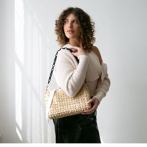 Emilie-Sac à bandoulière naturel en jacinthe d'eau avec tissu de qualité supérieure et acrylique - Product Image 3