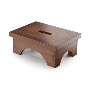 Tabouret d'escalier en bois robuste et durable, fabriqué à la main, idéal pour atteindre les armoires, les étagères hautes, les garde-manger et les tâches quotidiennes - Product Image 5