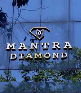 Bisel de lujo personalizado 36mm lujo Bussdown reloj bisel ajuste de mano VVSl laboratorio crecido diamante - Product Image 6