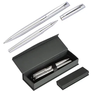 Set Regalo Aziendale Bernard: Set di Scrittura Personalizzato con Penna e Rollerball - Product Image 1