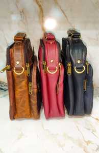 Vente chaude hommes rétro sac à bandoulière en cuir véritable multifonction pour affaires et loisirs mode Style Vintage - Product Image 3